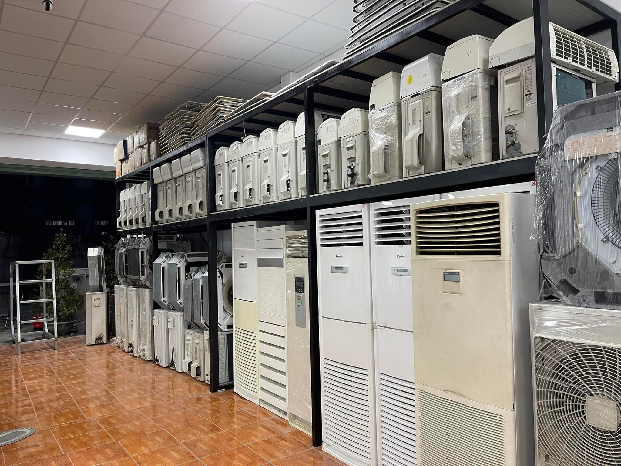 BÁN MÁY LẠNH CŨ GIÁ RẺ TỪ 1HP ĐẾN 5HP TẠI TP HCM