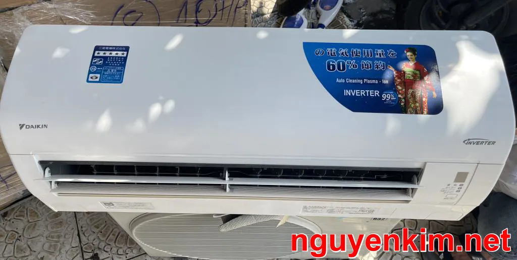 Máy Lạnh Cũ Daikin 2HP Inverter