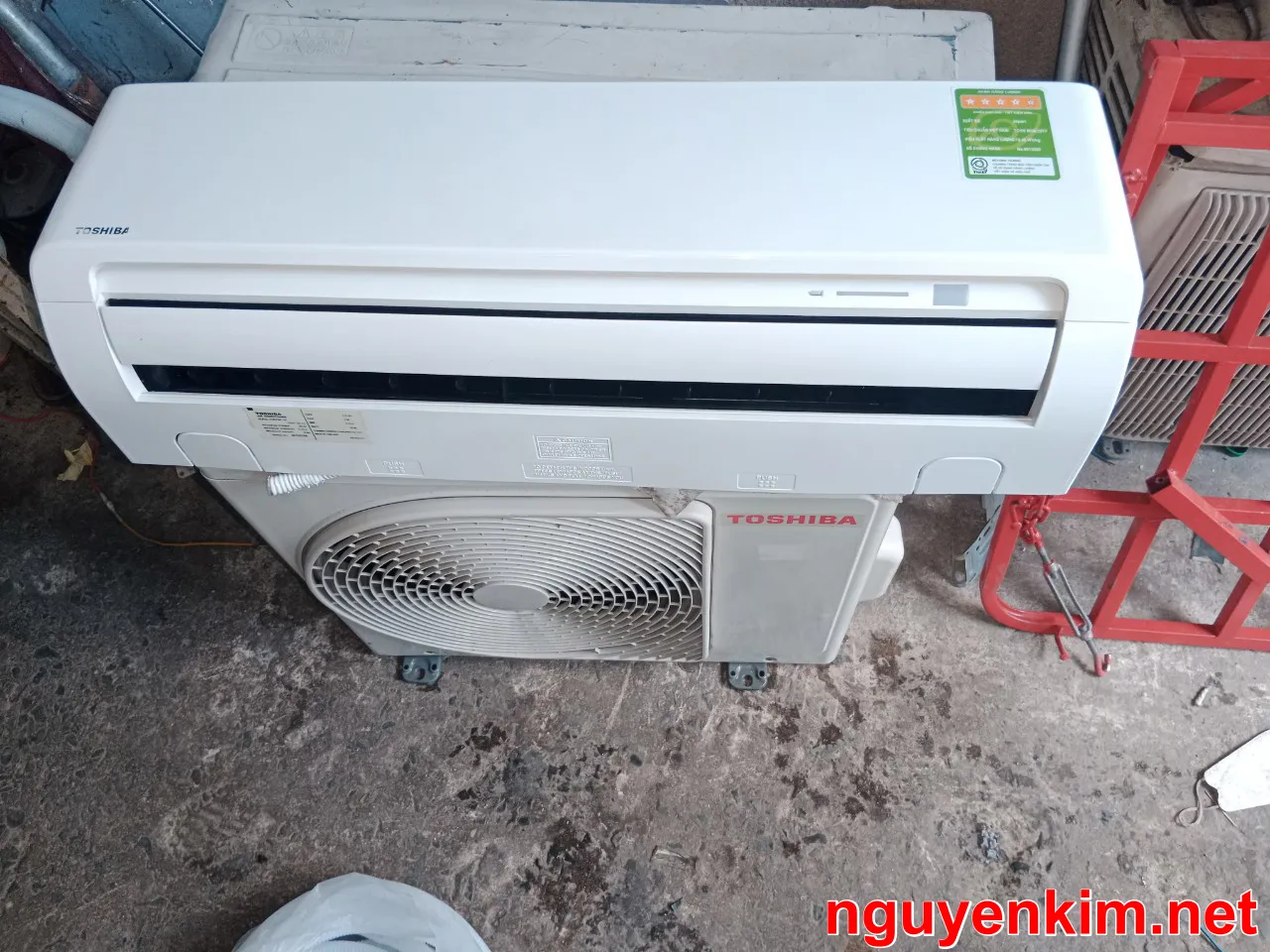 Máy lạnh Toshiba cũ 1HP hàng thường