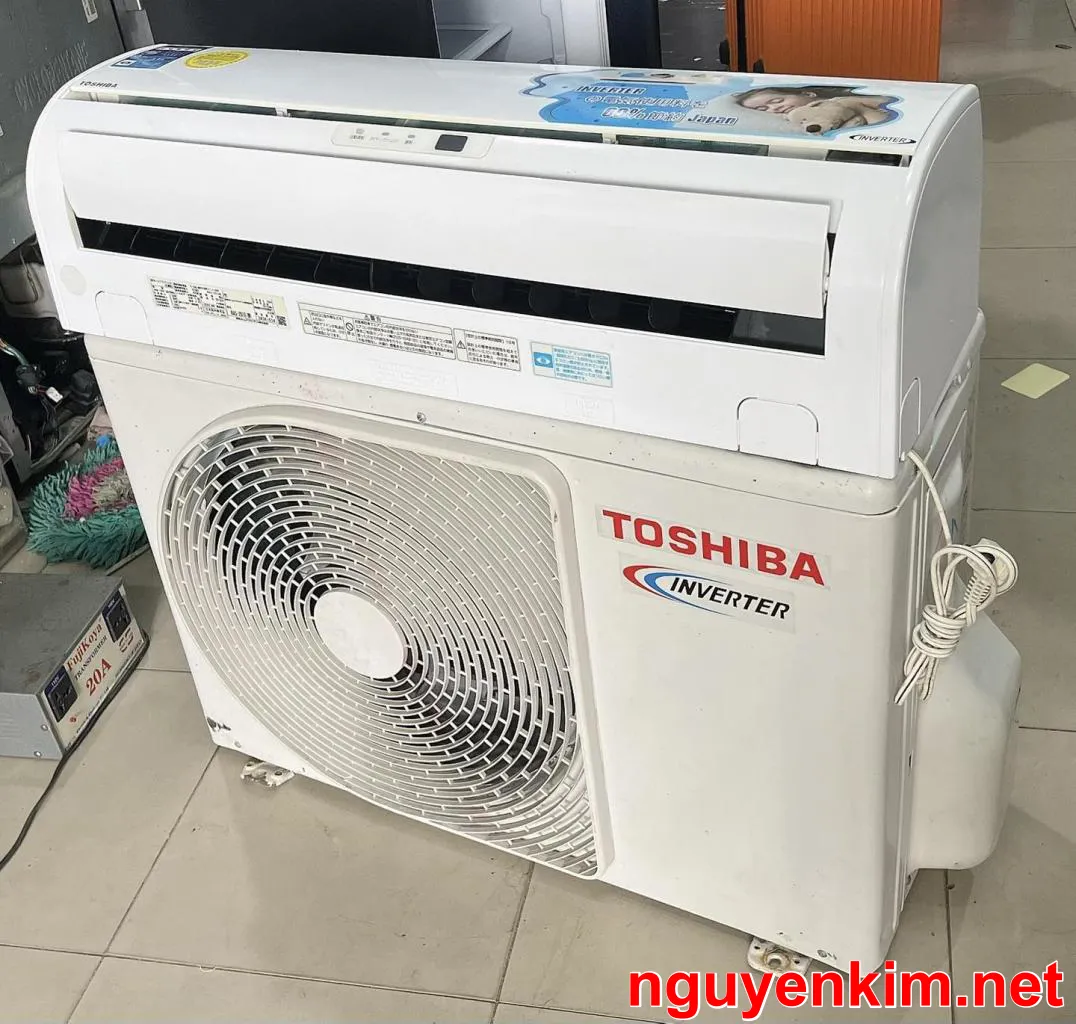 Máy lạnh Toshiba cũ 2.5 HP Inverter