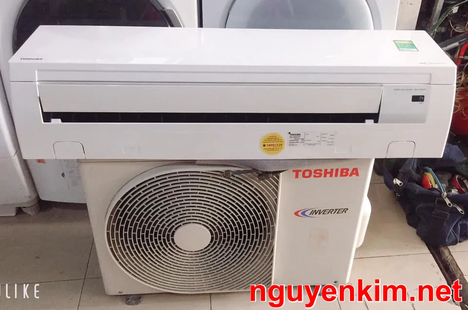 Máy lạnh Toshiba cũ 2.5HP hàng thùng