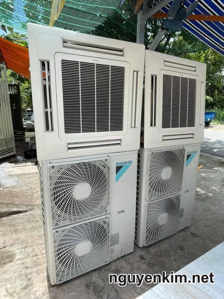 Máy Lạnh Âm Trần Cũ Daikin