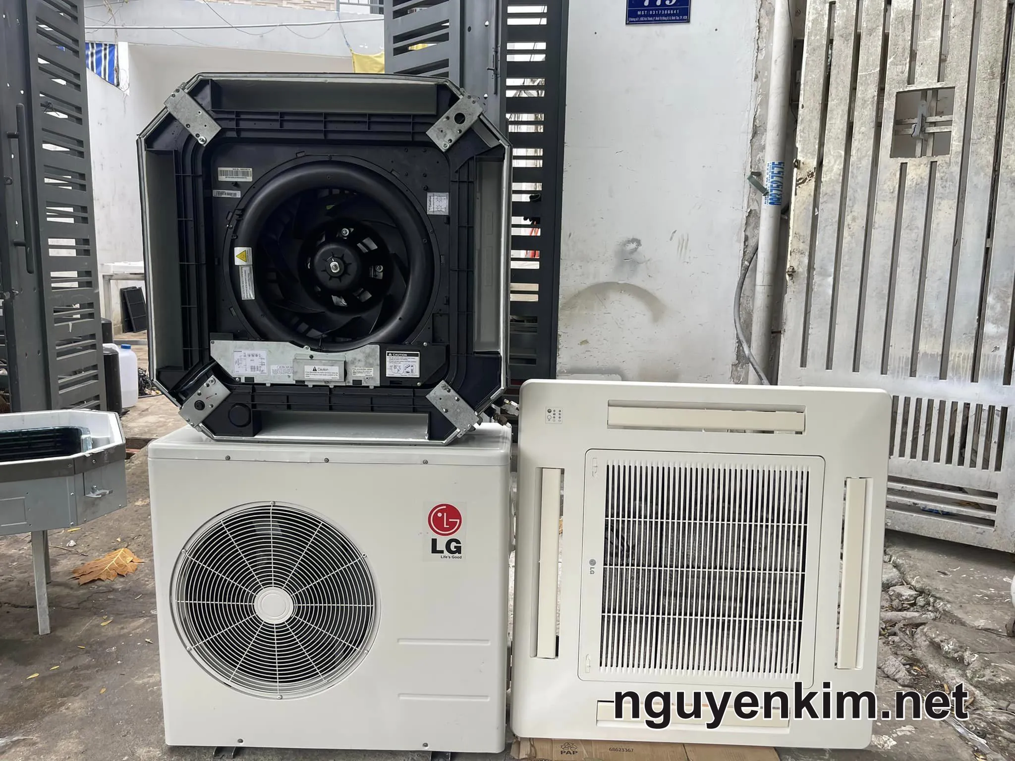 Máy Lạnh Âm Trần Cũ LG