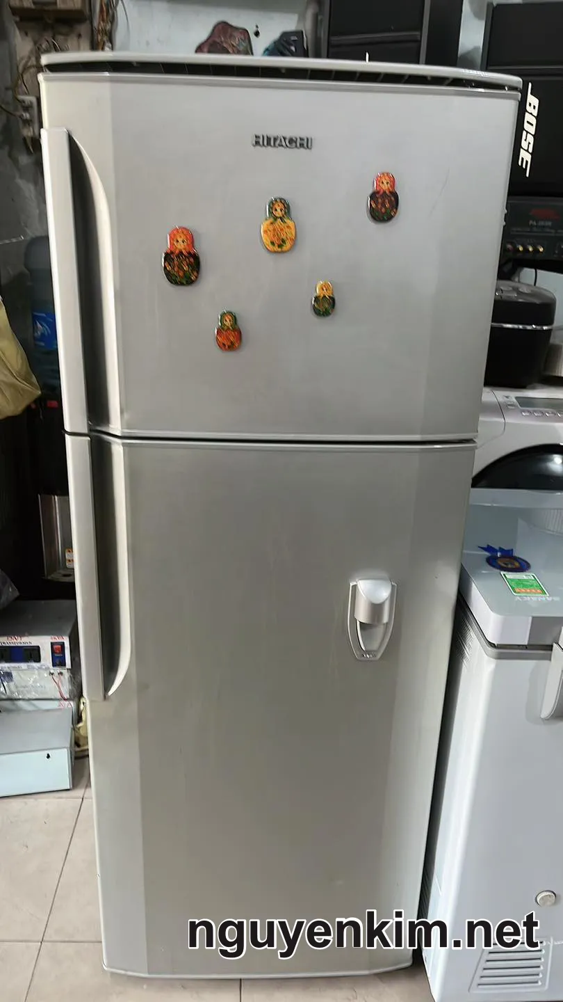 Tủ lạnh cũ Hitachi