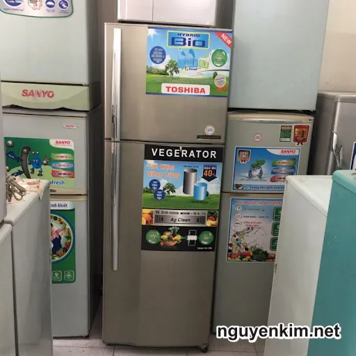 Tủ lạnh cũ Toshiba